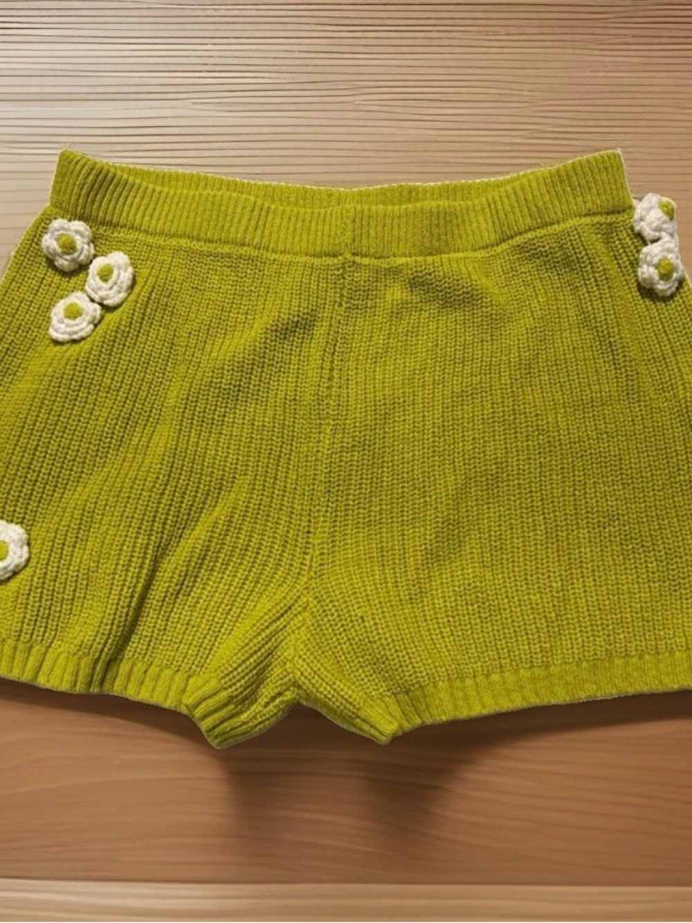 Anthropologie Lime Green Knit Floral Appliqué Bike Shorts XL